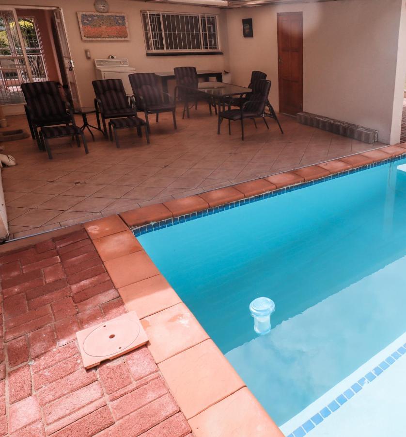 Menlyn Maine: The Exquisite Lunette Pretoria Exterior foto