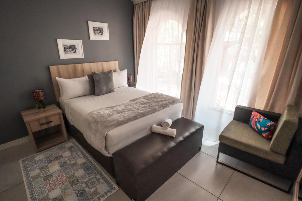 Menlyn Maine: The Exquisite Lunette Pretoria Exterior foto